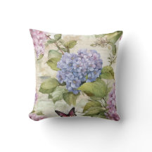 Himmlische Lila Hydrangea und Schmetterlingsharmon