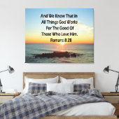 HIMMLISCHE RUMÄNE 8:28 BIBLE VERSE LEINWANDDRUCK (Insitu (Schlafzimmer))