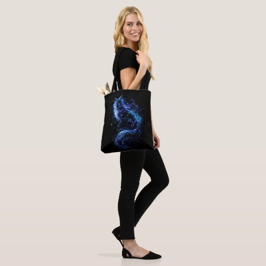 Himmlischer Fuchsgeist Tasche (Am Model)