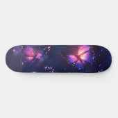 Himmlischer Nachtfaltergarten Skateboard (Horizontal)