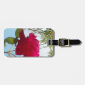 Himmlisches Blut: Eine Rose gegen den Himmel Gepäckanhänger (Vorderseite horizontal)