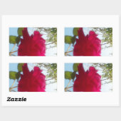 Himmlisches Blut: Eine Rose gegen den Himmel Rechteckiger Aufkleber (Blatt)