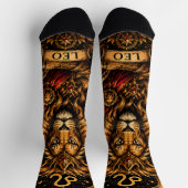 Himmlisches männliches Sternzeichen Löwe-Design Socken (Oben)