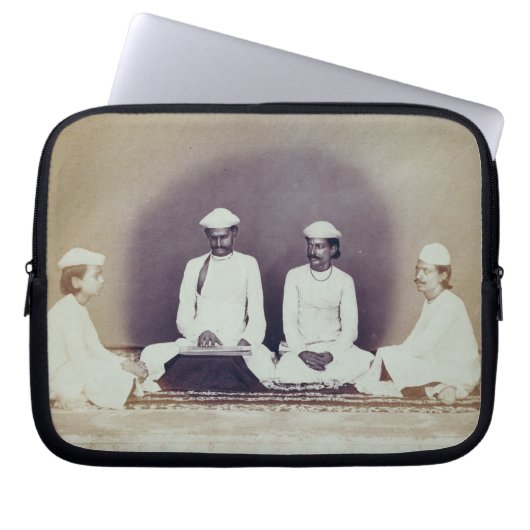 Hindische Brahmins in Delhi, 19. Jahrhundert Laptopschutzhülle (Vorderseite)