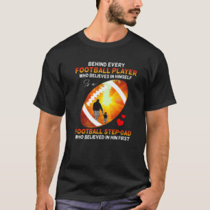 Hinter dem Fußball-Spieler steht der Schritt-Vater T-Shirt