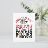Hinter jedem großen Bridge-Player Funny-Sprichwort Postkarte (Stehend Vorderseite)