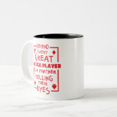 Hinter jedem großen Bridge-Spieler, der Augen roll Zweifarbige Tasse (Vorderseite Links)