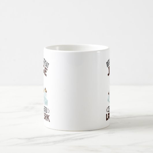 Hinter jedem großen Richter steht ein erschöpfter  Kaffeetasse (Mittel)