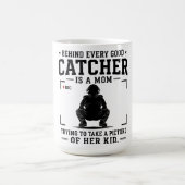 Hinter jedem guten Fänger steht eine Mutter, die v Kaffeetasse (Mittel)