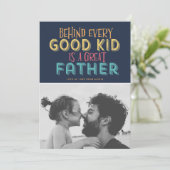 Hinter jedem guten Kind steht ein Foto des Großen  Karte (Stehend Vorderseite)