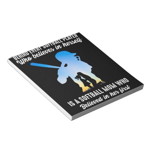 Hinter jeder Softball Player Software-Mama Notizblock (angewinkelt)