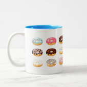 Hintergrund der farbenfrohen Donuts Zweifarbige Tasse (Links)