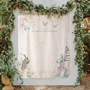 Hintergrund der Hochzeitswunder-Alice im Wunderlan Wandteppich