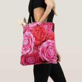 Hintergrund der künstlichen Rote Rose Tasche (Von Nahem)