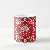 Hintergrund der roten chinesischen Spiralspirale. Kaffeetasse (Mittel)