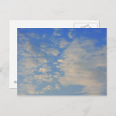 Hintergrund des blauen Himmels. Postkarte (Vorne/Hinten)