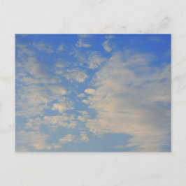 Hintergrund des blauen Himmels. Postkarte