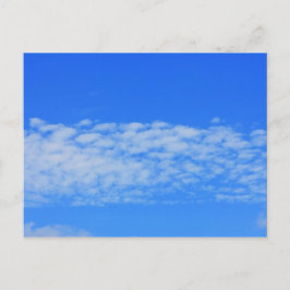 Hintergrund des blauen Himmels. Postkarte