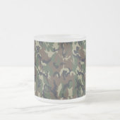 Hintergrund des Militärwalds - Camouflage Mattglastasse (Mittel)