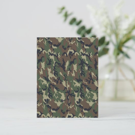 Hintergrund des Militärwalds - Camouflage Postkarte (Stehend Vorderseite)