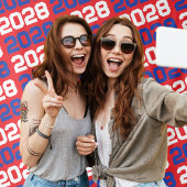 Hintergrund des Red and Blue Abschluss Class Year Wandteppich