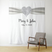 Hintergrund für die Hochzeit von Diamond Heart Whi Wandteppich (Beispiel)