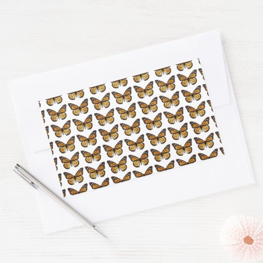 Hintergrund mehrerer Monarchschmetterlinge Rechteckiger Aufkleber (Umschlag)