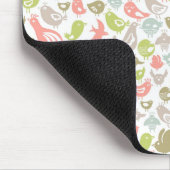 Hintergrund mit bunter Vogelverzierung Mousepad (Ecke)