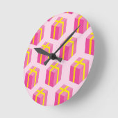 Hintergrund mit Geschenken Runde Wanduhr (Winkel)