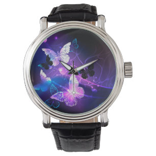 Hintergrund mit Nachtschmetterlingen Armbanduhr