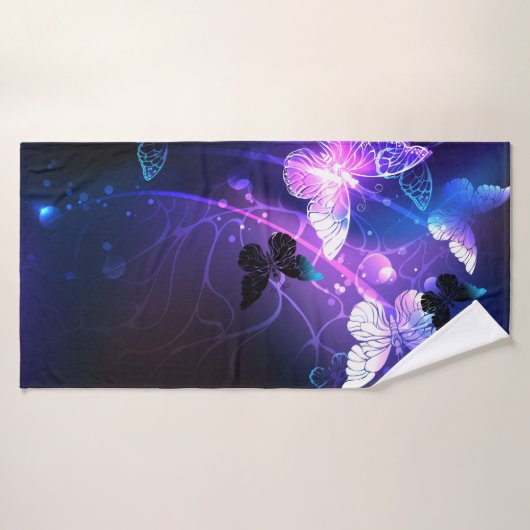 Hintergrund mit Nachtschmetterlingen Badehandtuch (Badehandtuch)