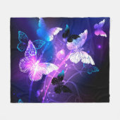 Hintergrund mit Nachtschmetterlingen Fleecedecke (Vorderseite (Horizontal))