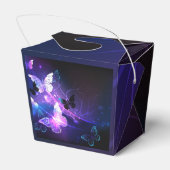 Hintergrund mit Nachtschmetterlingen Geschenkschachtel (Rückseite)