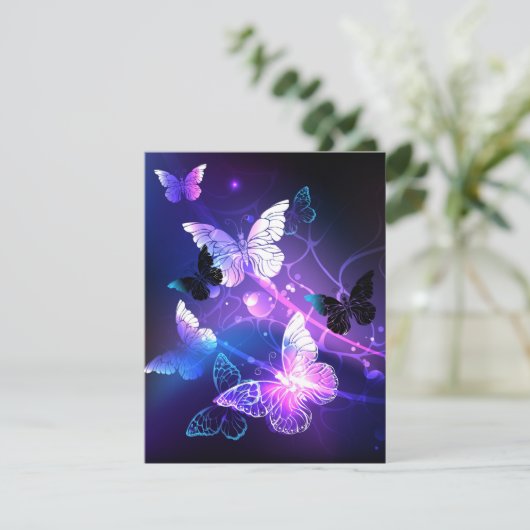 Hintergrund mit Nachtschmetterlingen Hinweiskarte (Stehend Vorderseite)