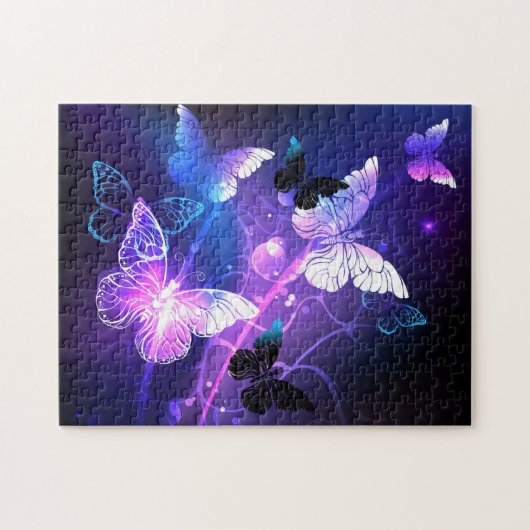 Hintergrund mit Nachtschmetterlingen Puzzle (Horizontal)