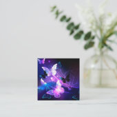 Hintergrund mit Nachtschmetterlingen Quadratische Visitenkarte (Stehend Vorderseite)