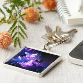 Hintergrund mit Nachtschmetterlingen Schlüsselanhänger (Seite)