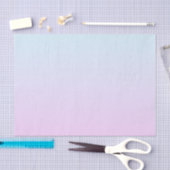 Hintergrund mit rosa und blauen Pastellfarben Seidenpapier (Handwerk)