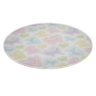 Hintergrund mit Schmetterlingen im Aquarell Schneidebrett