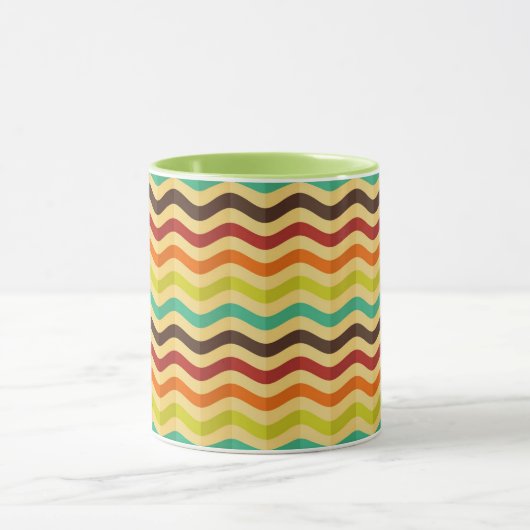 Hintergrund mit Streifen in Retro 4 Tasse (Zentrum)