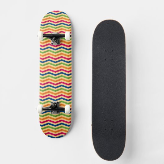 Hintergrund mit Streifen in Retro Skateboard (Vorderseite)