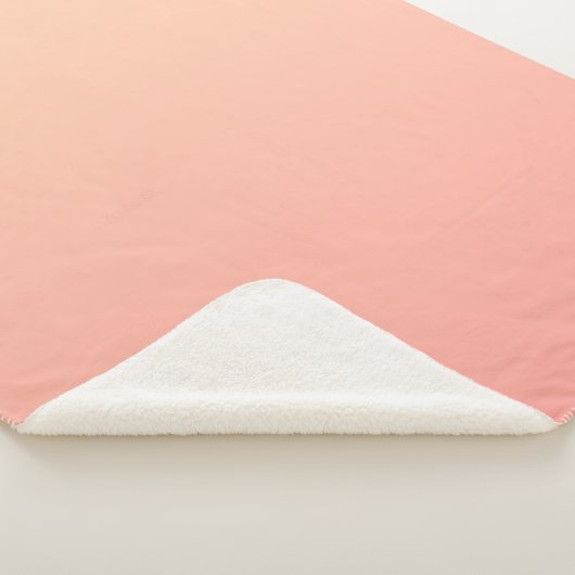 Hintergrundinformationen zum Peach Gradient Sherpadecke (3/4)