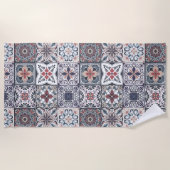 Hintergrundspuren/Talavera inspiriert Fliesen 2 Strandtuch (Vorderseite)