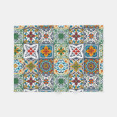 Hintergrundspuren/Talavera-inspirierte Fliesen Fleecedecke (Vorderseite (Horizontal))