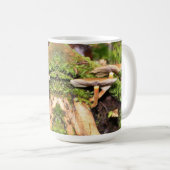 Hinterhof Pilze - 15 oz. Tasse (VorderseiteRechts)