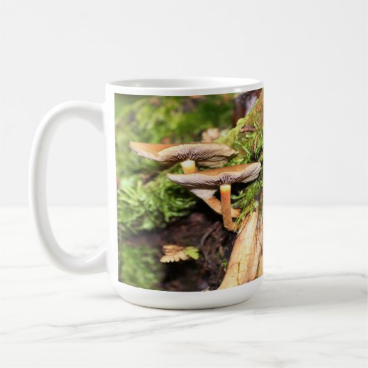 Hinterhof Pilze - 15 oz. Tasse (Links)