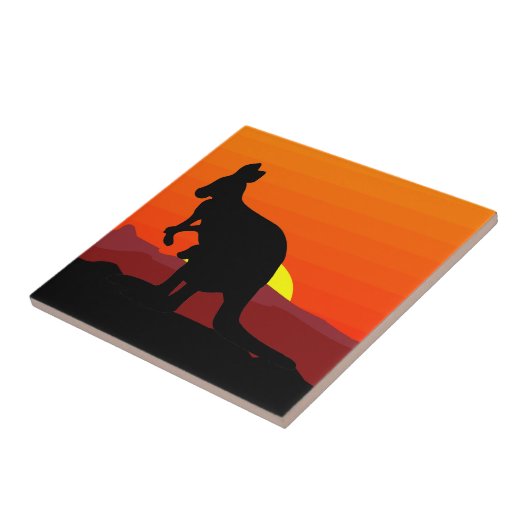 Hinterland-australischer Känguru am Fliese (Seite)