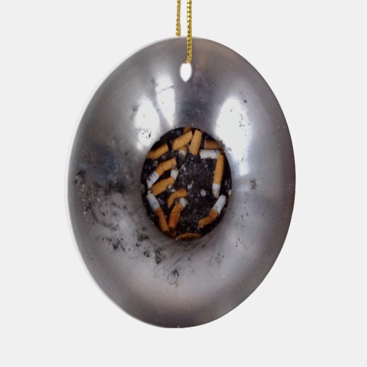 Hintern der Zigarette in Silver Smokers Ashtray, F Keramik Ornament (Rechts)