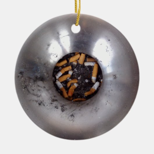 Hintern der Zigarette in Silver Smokers Ashtray, F Keramik Ornament (Vorne)