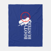 Hintern Hunter auf dem Navy Blue Fleecedecke (Vorderseite)